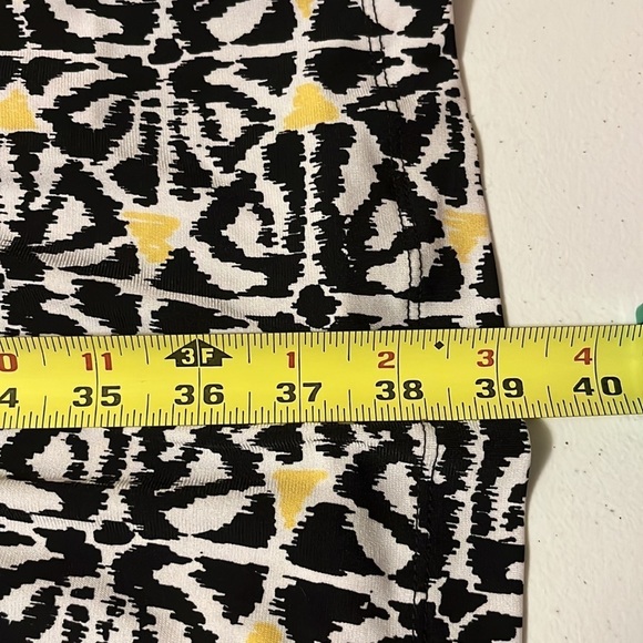 Ruby rd sleeveless dress, bodice bead adornments. Sz 1x - Picture 6 of 7